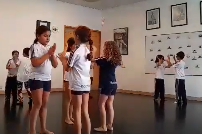 Rounds of the World – Dance Class