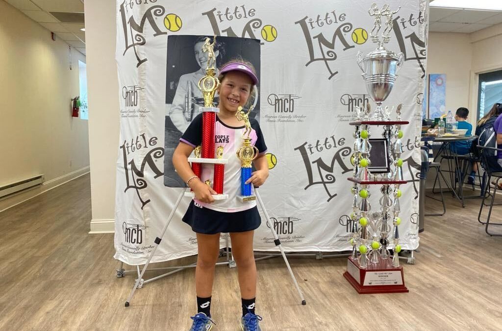 Mía Jiménez – “Little Mo” Champion / International Tennis Tournament